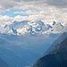 Die Eisriesen von Zermatt, gezoomt. Breithorn mit Wolkendecke.