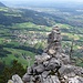 P. 1203 m bietet einen schönen Tiefblick nach Günsberg, von wo wir heute gestartet sind.