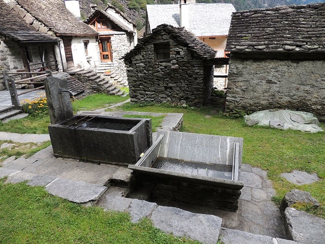 Waschbecken - Fotos [hikr.org]