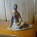 <b>Giovanni Genucchi, "Nudo femminile seduto", bronzo, 1940-45  (Albergo Olivone & Posta, Olivone).</b>