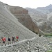 Die Hochgebirgswüste prägt das Landschaftsbild am Beginn des Trekkings
