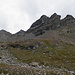 Cima del Casletto, Monte Amianto e Cima 2611, oltre ad uno dei bellissimi pianori che caratterizzano la Conca di Fornee