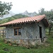Hütte auf dem Weg zum Collado San Carlos