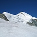 Hohlaubgrat mit Allalinhorn 4027m - man beachte die "Warteschlange" vor der Kletterstelle...