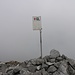 Die lustige Gipfelbuchbüchse auf dem Mürtschenstock - Ruchen (2441m).