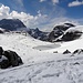 Gletschersee im Claridenfirn, dahinter der Tödi