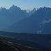 Dolomiti di Sesto, con le Tre Cime di Lavaredo in lontananza