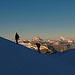 Aufstieg vor der spektakulären Kulisse mit Mt.Blanc