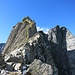 Blick von der Lücke auf das Hintersulzhorn, hinten der Nordgipfel P. 2733