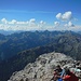 Schau vom Gipfel in den zentralen Bereich der Allgäuer Alpen