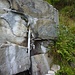 La fontana dell'Alpe Mottac (a 5' di cammino dal bivacco)