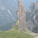 Il Campanile di Val Montanaia con il Bivacco Perugini ai suoi piedi.