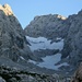 Hüttenblick: Blaueisspitze, Blaueisgletscher und dahinter der Hochkalter