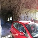 Fotopause im Tunnel auf dem Weg nach Obersiezsäss.