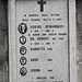 <b>Al cimitero di Frasco vedo una lapide che commemora le cinque vittime della valanga caduta l’11 febbraio 1951. La sciagura ha preceduto di un giorno quella di Airolo, che fece 10 morti. In tutto l’inverno, in Svizzera, più di 1500 valanghe uccisero 98 persone e causarono danni per parecchi milioni di franchi. A seguito di tali eventi, si intrapresero in tutto il Paese misure di protezione su larga scala, che continuano ancora oggi.</b>