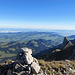 Blick vom Hüenerberg in das Appenzellerland und zum Bodensee hinaus
