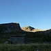 Alpe di Sceru con la Cresta di Piancabella illuminata dal sole
