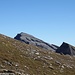 <b>Ecco che spunta il Piz Beverin (2998 m), la cima conquistata due settimane fa.</b>