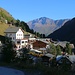 Ausgangspunkt der Tour war Arolla (2006m) im Val d'Arolla. Im Hintergrund ist die Sasseneire (3253,5m).