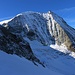 Die schöne Nordwand vom Mont Blanc de Cheilon (3870m).