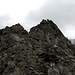 Kurz vor dem Gipfel der Gelmerspitze 1, den man über den Grat (T5 I, etwas ausgesetzt) erreicht.