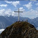 Vermutlich das grösste Gipfelkreuz im Kanton Uri - Gipfel Rophaien