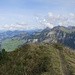 Blick vom Gipfel zu den Aubrigbrüdern, Stock, Fidisberg und Biet.