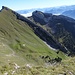 herrliche Einsicht in den SW-Grat des Tomlishorns - ab der Alp Tumli