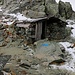 In der Fuorcla Albana (2870m) steht eine kleine Schutzhütte die leider in einem schlechten Zustand ist. Hier beginnt der eigentliche Aufstieg zum Piz Güglia / Piz Julier über den Ostgrat.