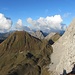 Tschachaun, Rudiger und Girekopf; rechts die Nordwand der Gabelspitze