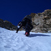 Ein steiles Schneefeld im Aufstieg zur Pointe de Zinal