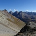 Am gleichnamigen Joch öffnet sich der Blick gen Osten mit Freispitz- und Passeierergruppe.