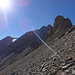 Blick zur Freispitze, den Hang dachte ich zu queren - vergiss es, sehr steil, festgebackenes Geröll, nach 30min gab ich auf und stieg 200hm zum Steig hinab.