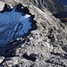 Runter über ganz brauchbares Gestein zum Gletscher.