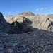 Blick gen Feuerspitze und Stierlahnzugjoch von der Schulter am Gletscherende.