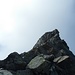 Der Gipfel vom Chrinnenhorn ist ausgesetzt, aber trotzdem nicht sonderlich schwierig (knapp T4)