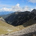 Blick vom Hochkarjoch zum Thaneller, rechts Galtjoch und Steinkarspitze