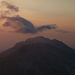 Einzigartige Morgenstimmung über dem Monte Prena.