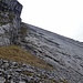 Gruebeplatte: Das Grasband zwischen Platte und Felswand