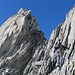 Die letzten Klettermeter: Janosch steigt vor