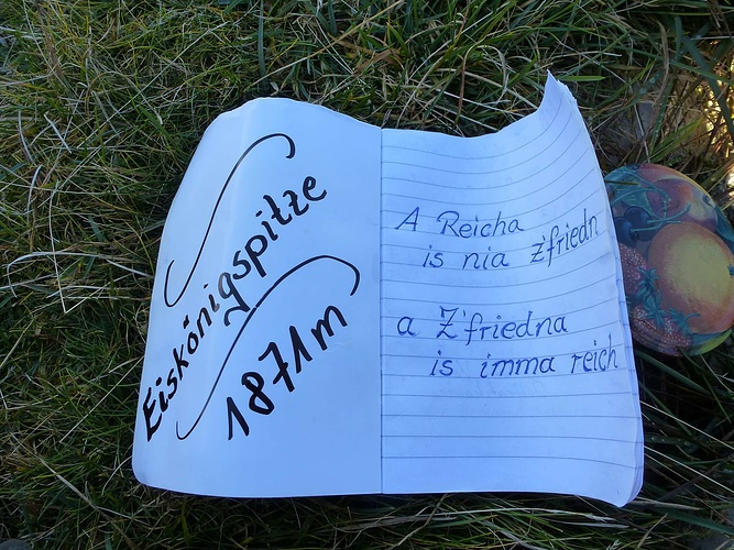 erste Seite des Gipfelbuch; letztes Jahr aufgelegt und...