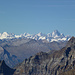 Gestochen scharfer Blick in die Berner Alpen