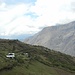 Blick zurueck nach Marampata und ganz im Hintergrund der Aussichtspunkt hinter Capuliyoc.