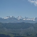 Blick von der Hächle auf die bekannten Berner Alpen. Davor der Brienzergrat.