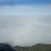 Das weite Nebelmeer von oben betrachtet.