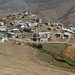 Xınalıq - Blick über den Ort vom etwa nördlich gelegenen Hügel. 