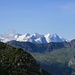Vor der letzten Traverse zum Gipfelgrat ein imposanter Ausblick zu den Berner "Grossen"
