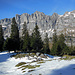 Auf etwa 1700 m hat's schon tüchtig (Alt-)Schnee.