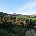 kurz nach dem Start - Blick übers hintere Luthern-Tal nach Oberbadegg