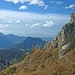 Aussichtsreiche Chiemgauer Alpen - links hinten der Wendelstein.